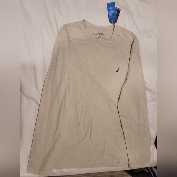 Nautica Men's long sleeve T shirt | Tan Colour | Size L | NWT - Picture 3 of 9